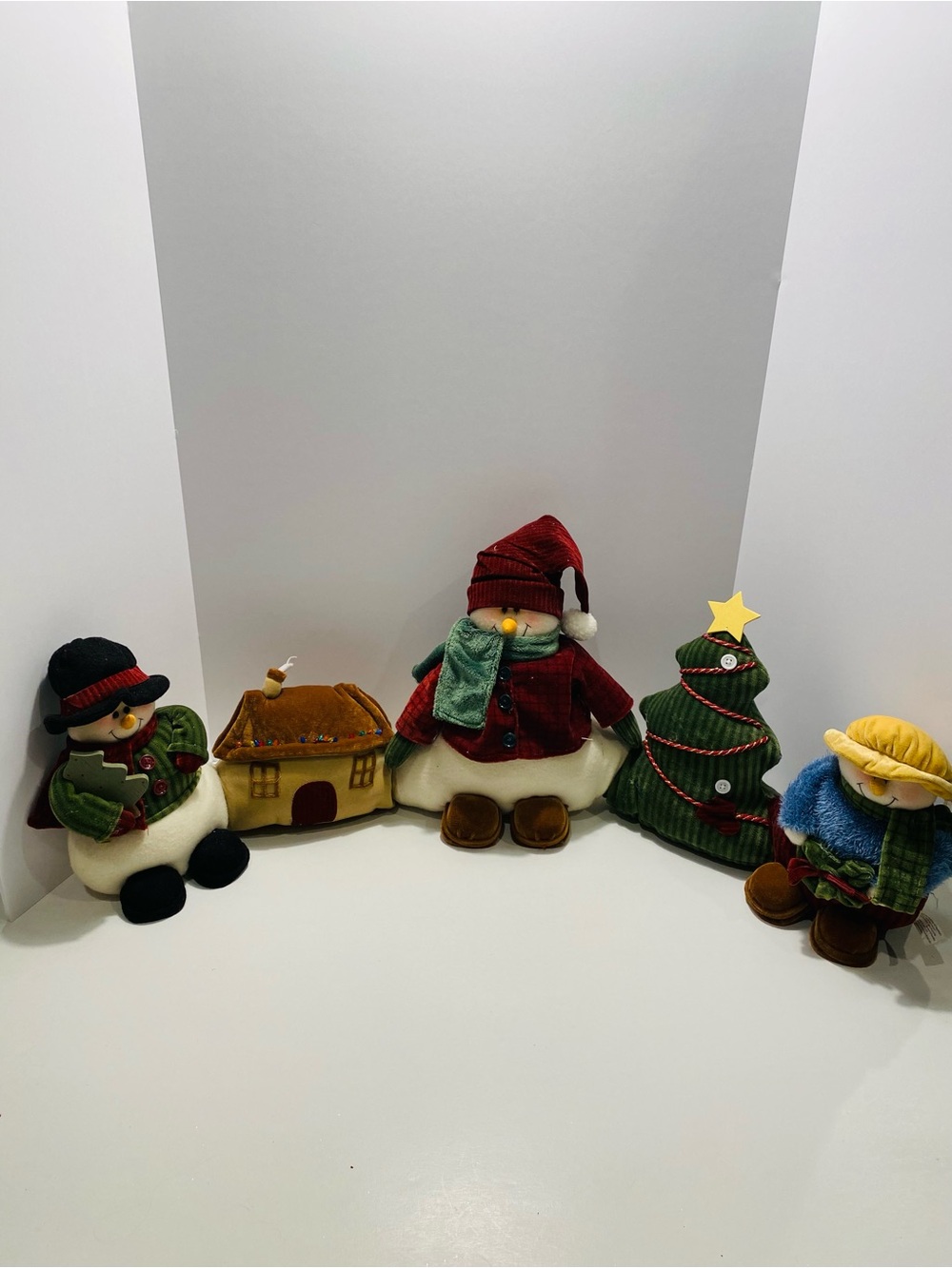 Holiday Plush Snowman and Tree Décor Set STUFFED GARLAND FOR HEARTH OR DOOR